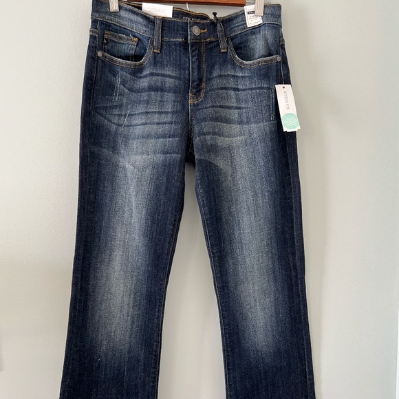 Judy Blue Denim - Judy Blue Lynn Distressed Bootcut Jean In Size 11/30